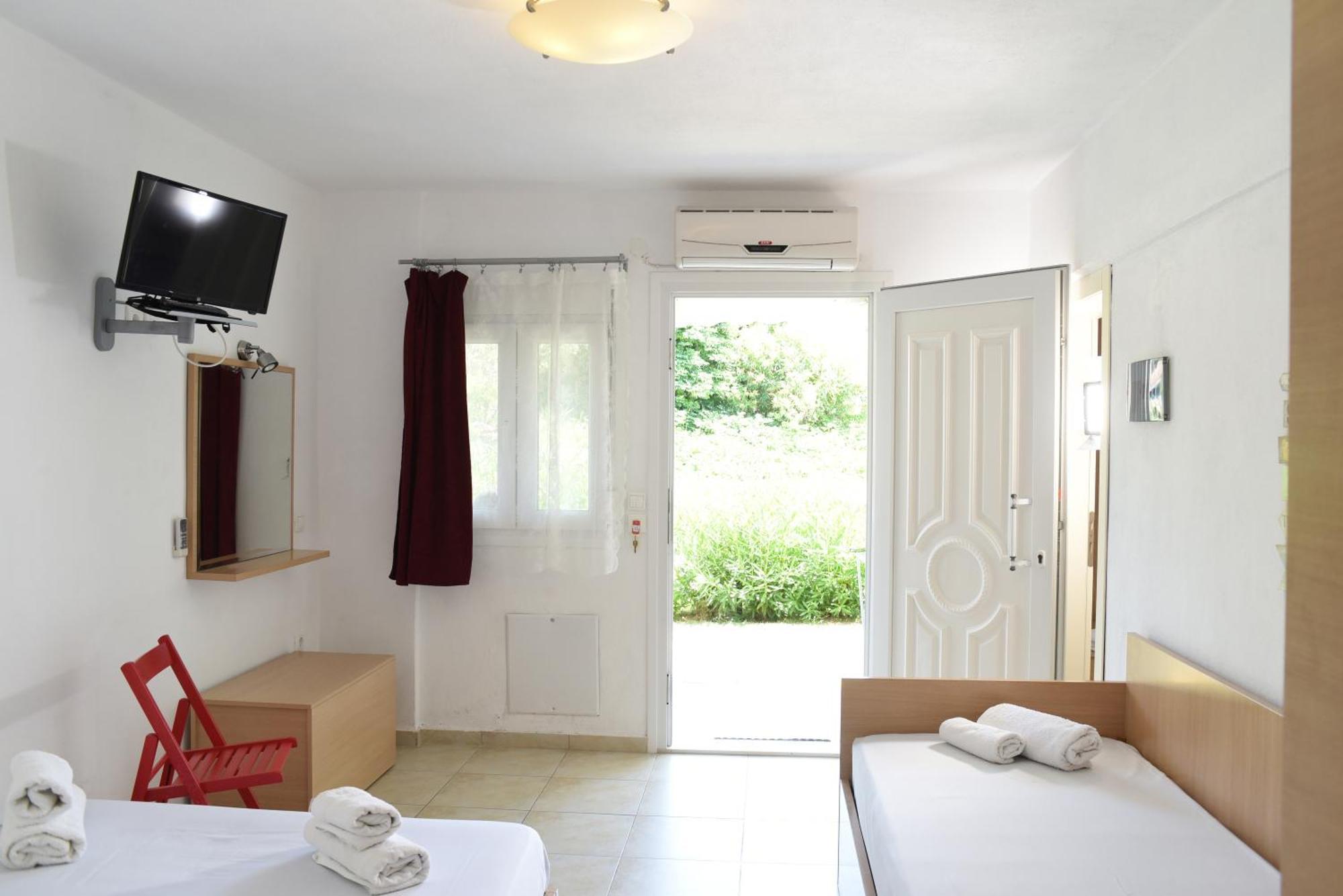 Posidi Studios Room photo